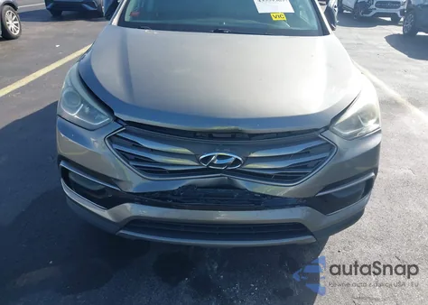 2017 Hyundai Santa Fe Sport 2.4L z USA, uszkodzony, nr VIN 5XYZT3LBXHG383027